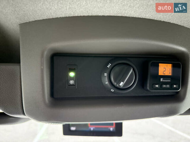 Белый Рено Мастер, объемом двигателя 2.3 л и пробегом 300 тыс. км за 16300 $, фото 44 на Automoto.ua