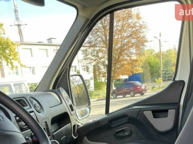Белый Рено Мастер, объемом двигателя 2.3 л и пробегом 45 тыс. км за 17500 $, фото 13 на Automoto.ua