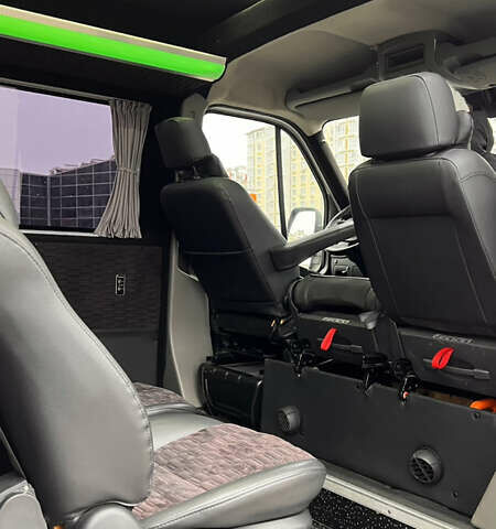 Белый Рено Мастер, объемом двигателя 2.3 л и пробегом 350 тыс. км за 15500 $, фото 14 на Automoto.ua