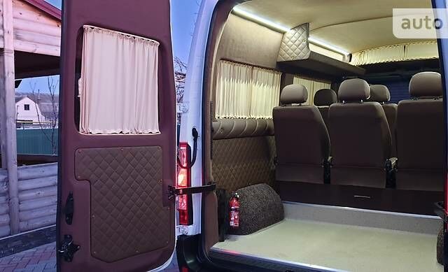 Белый Рено Мастер, объемом двигателя 2.3 л и пробегом 171 тыс. км за 19800 $, фото 51 на Automoto.ua