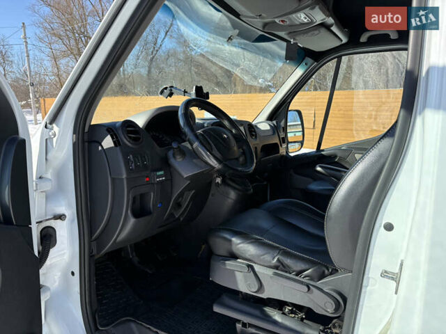 Білий Рено Мастєр, об'ємом двигуна 2.3 л та пробігом 370 тис. км за 14800 $, фото 9 на Automoto.ua