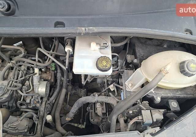 Білий Рено Мастєр, об'ємом двигуна 2.3 л та пробігом 214 тис. км за 14800 $, фото 22 на Automoto.ua