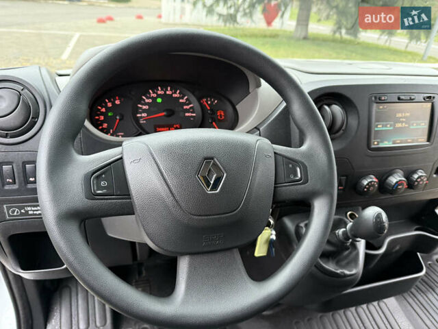 Білий Рено Мастєр, об'ємом двигуна 2.3 л та пробігом 340 тис. км за 16500 $, фото 42 на Automoto.ua