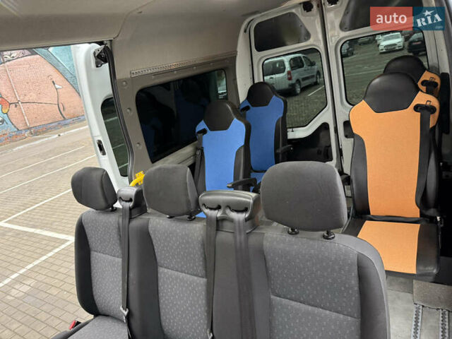 Білий Рено Мастєр, об'ємом двигуна 2.3 л та пробігом 340 тис. км за 16500 $, фото 58 на Automoto.ua