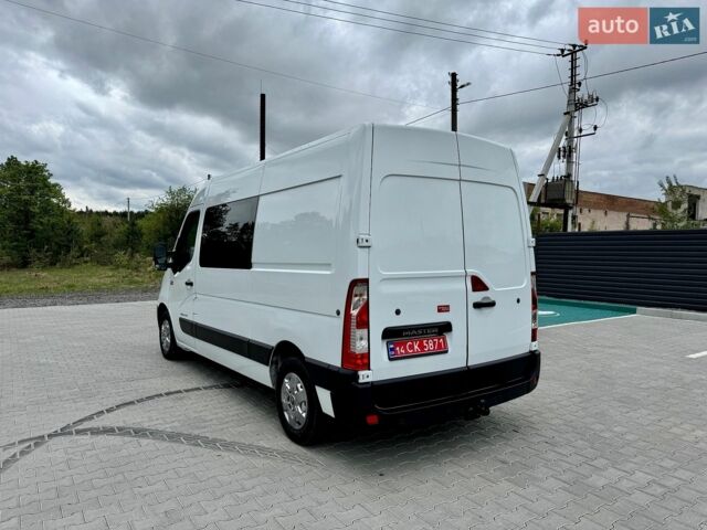 Белый Рено Мастер, объемом двигателя 2.3 л и пробегом 259 тыс. км за 17450 $, фото 10 на Automoto.ua