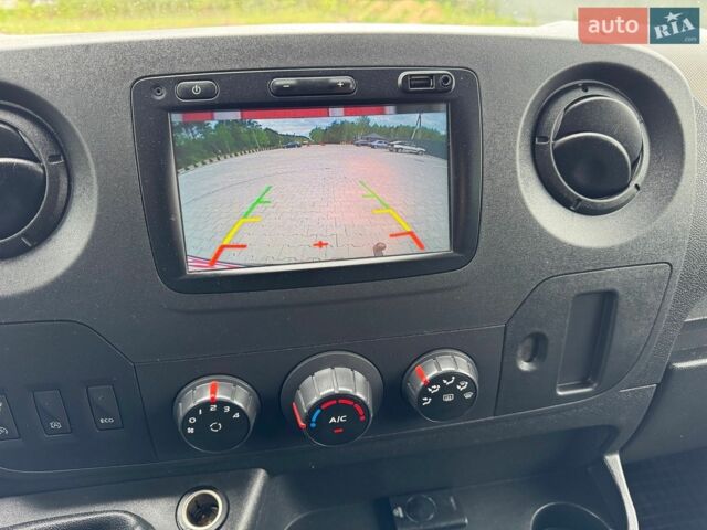 Белый Рено Мастер, объемом двигателя 2.3 л и пробегом 259 тыс. км за 17450 $, фото 23 на Automoto.ua