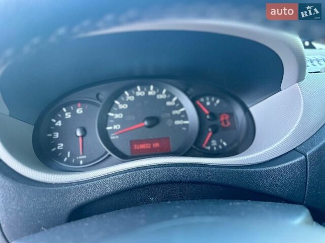Белый Рено Мастер, объемом двигателя 2.3 л и пробегом 320 тыс. км за 18000 $, фото 9 на Automoto.ua