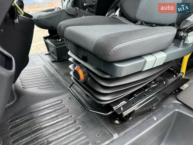 Білий Рено Мастєр, об'ємом двигуна 2.3 л та пробігом 340 тис. км за 16500 $, фото 52 на Automoto.ua