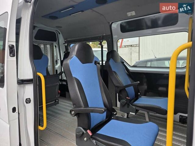 Белый Рено Мастер, объемом двигателя 2.3 л и пробегом 188 тыс. км за 19700 $, фото 53 на Automoto.ua