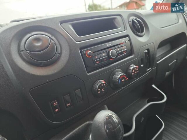 Білий Рено Мастєр, об'ємом двигуна 2.3 л та пробігом 181 тис. км за 20700 $, фото 24 на Automoto.ua