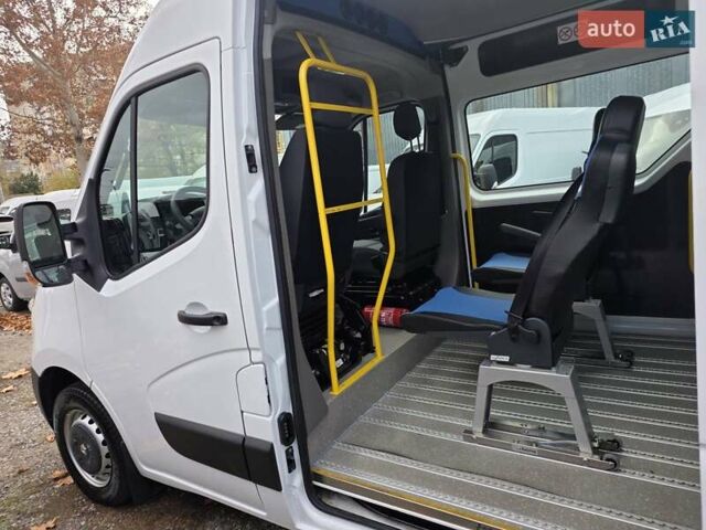 Белый Рено Мастер, объемом двигателя 2.3 л и пробегом 188 тыс. км за 19700 $, фото 58 на Automoto.ua