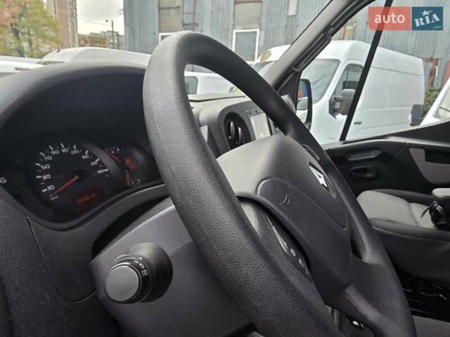 Белый Рено Мастер, объемом двигателя 2.3 л и пробегом 188 тыс. км за 19700 $, фото 39 на Automoto.ua