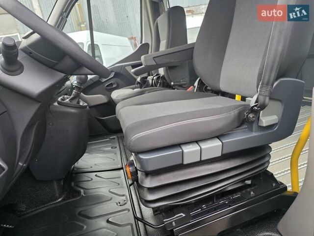 Білий Рено Мастєр, об'ємом двигуна 2.3 л та пробігом 188 тис. км за 19800 $, фото 35 на Automoto.ua