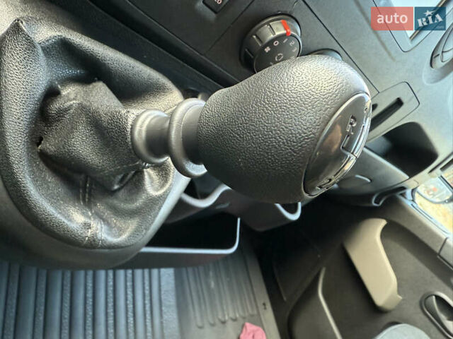 Білий Рено Мастєр, об'ємом двигуна 2.3 л та пробігом 265 тис. км за 17300 $, фото 34 на Automoto.ua