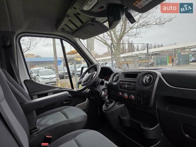 Білий Рено Мастєр, об'ємом двигуна 2.3 л та пробігом 181 тис. км за 20700 $, фото 35 на Automoto.ua