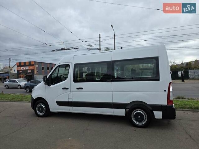 Белый Рено Мастер, объемом двигателя 2.3 л и пробегом 188 тыс. км за 19700 $, фото 10 на Automoto.ua