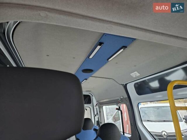 Белый Рено Мастер, объемом двигателя 2.3 л и пробегом 188 тыс. км за 19700 $, фото 48 на Automoto.ua