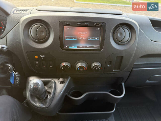 Білий Рено Мастєр, об'ємом двигуна 2.3 л та пробігом 265 тис. км за 17300 $, фото 37 на Automoto.ua