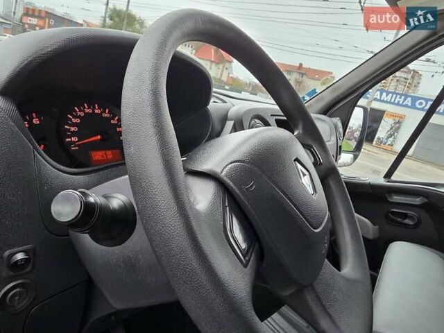 Білий Рено Мастєр, об'ємом двигуна 2.3 л та пробігом 181 тис. км за 20700 $, фото 26 на Automoto.ua