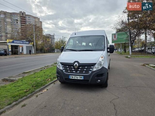 Белый Рено Мастер, объемом двигателя 2.3 л и пробегом 188 тыс. км за 19700 $, фото 4 на Automoto.ua