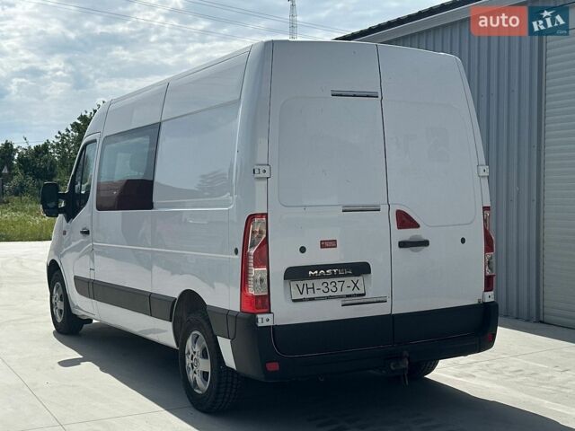 Белый Рено Мастер, объемом двигателя 2.3 л и пробегом 212 тыс. км за 19500 $, фото 2 на Automoto.ua