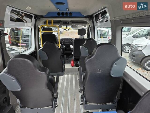 Белый Рено Мастер, объемом двигателя 2.3 л и пробегом 188 тыс. км за 19700 $, фото 14 на Automoto.ua