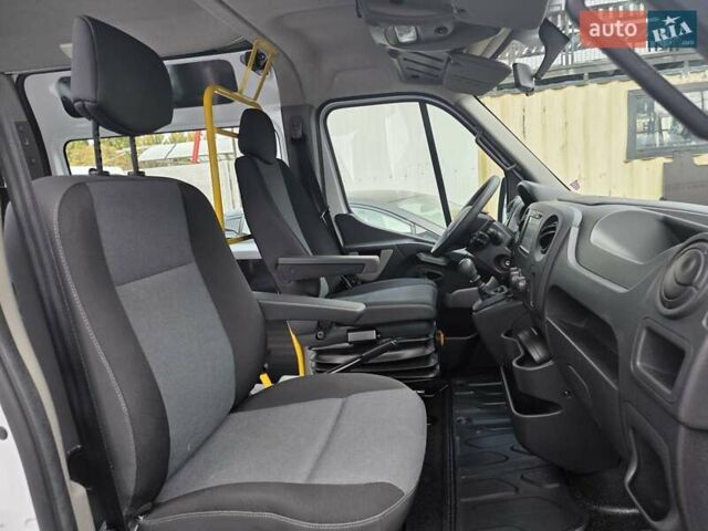 Белый Рено Мастер, объемом двигателя 2.3 л и пробегом 188 тыс. км за 19700 $, фото 55 на Automoto.ua