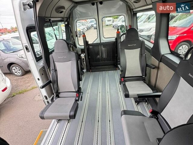 Белый Рено Мастер, объемом двигателя 2.3 л и пробегом 261 тыс. км за 21700 $, фото 20 на Automoto.ua