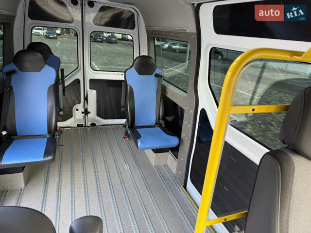 Білий Рено Мастєр, об'ємом двигуна 2.3 л та пробігом 265 тис. км за 17300 $, фото 48 на Automoto.ua