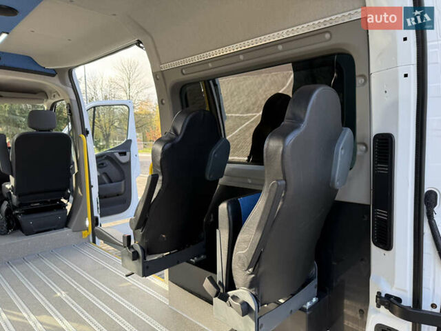 Білий Рено Мастєр, об'ємом двигуна 2.3 л та пробігом 265 тис. км за 17300 $, фото 59 на Automoto.ua