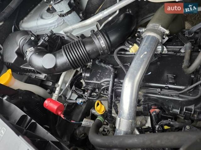 Білий Рено Мастєр, об'ємом двигуна 2.3 л та пробігом 181 тис. км за 20700 $, фото 59 на Automoto.ua