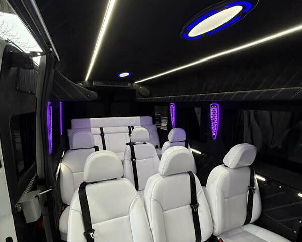 Белый Рено Мастер, объемом двигателя 2.3 л и пробегом 198 тыс. км за 29900 $, фото 16 на Automoto.ua