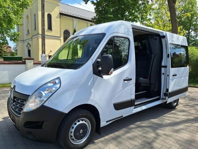 Белый Рено Мастер, объемом двигателя 2.3 л и пробегом 228 тыс. км за 8800 $, фото 3 на Automoto.ua