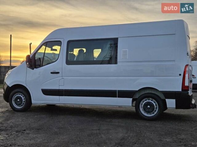 Белый Рено Мастер, объемом двигателя 2.3 л и пробегом 201 тыс. км за 18900 $, фото 32 на Automoto.ua