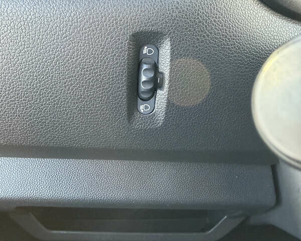 Білий Рено Мастєр, об'ємом двигуна 2.3 л та пробігом 253 тис. км за 26300 $, фото 25 на Automoto.ua