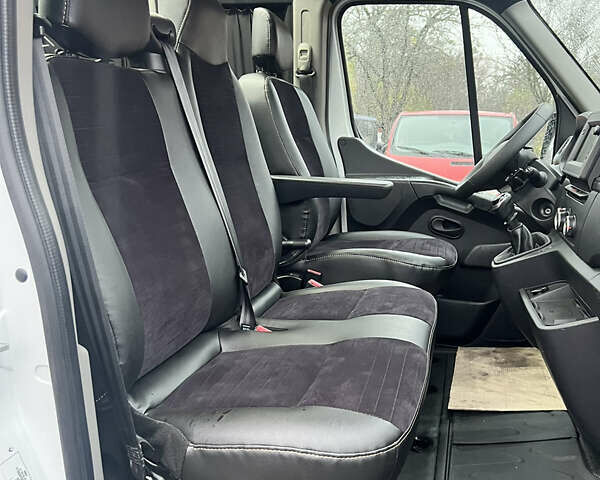 Белый Рено Мастер, объемом двигателя 2.3 л и пробегом 237 тыс. км за 24500 $, фото 16 на Automoto.ua