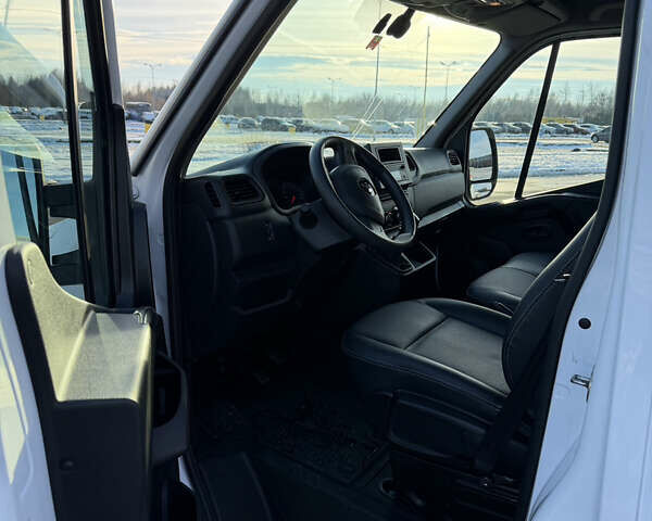 Білий Рено Мастєр, об'ємом двигуна 2.3 л та пробігом 253 тис. км за 26300 $, фото 17 на Automoto.ua