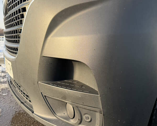 Білий Рено Мастєр, об'ємом двигуна 2.3 л та пробігом 253 тис. км за 26300 $, фото 28 на Automoto.ua