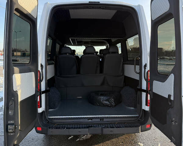 Білий Рено Мастєр, об'ємом двигуна 2.3 л та пробігом 253 тис. км за 26300 $, фото 8 на Automoto.ua