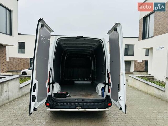 Білий Рено Мастєр, об'ємом двигуна 2.3 л та пробігом 111 тис. км за 23500 $, фото 9 на Automoto.ua