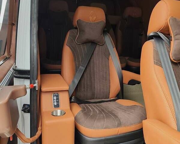 Білий Рено Мастєр, об'ємом двигуна 2.3 л та пробігом 134 тис. км за 40400 $, фото 7 на Automoto.ua