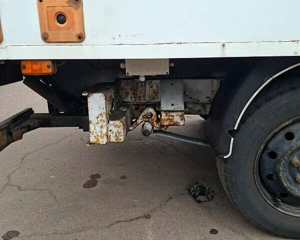 Белый Рено Мастер, объемом двигателя 2.46 л и пробегом 580 тыс. км за 6500 $, фото 10 на Automoto.ua