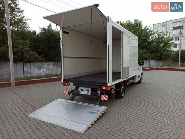 Белый Рено Мастер, объемом двигателя 2.3 л и пробегом 287 тыс. км за 16700 $, фото 14 на Automoto.ua
