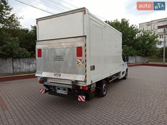 Белый Рено Мастер, объемом двигателя 2.3 л и пробегом 287 тыс. км за 16700 $, фото 6 на Automoto.ua