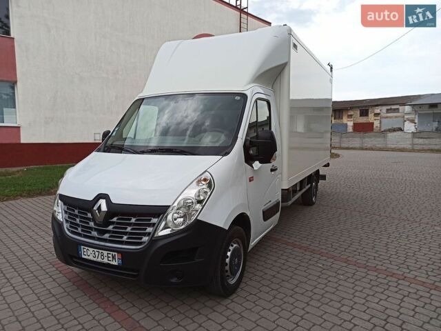 Белый Рено Мастер, объемом двигателя 2.3 л и пробегом 287 тыс. км за 16700 $, фото 1 на Automoto.ua