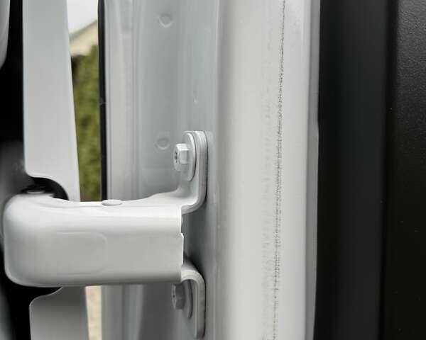 Білий Рено Мастєр, об'ємом двигуна 0 л та пробігом 182 тис. км за 22200 $, фото 77 на Automoto.ua