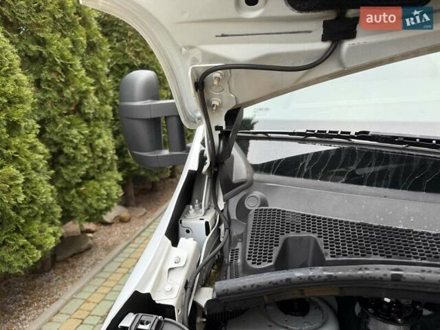 Білий Рено Мастєр, об'ємом двигуна 0 л та пробігом 182 тис. км за 22200 $, фото 79 на Automoto.ua