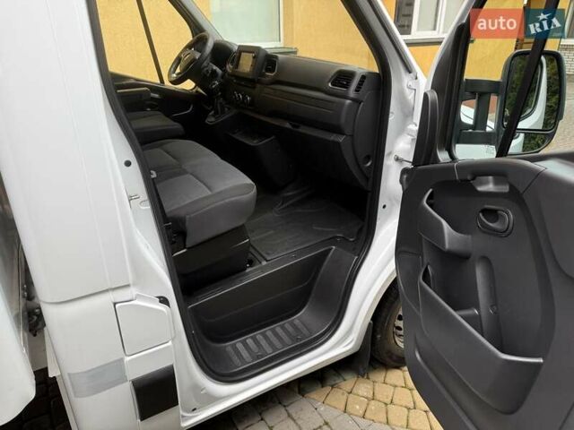 Білий Рено Мастєр, об'ємом двигуна 0 л та пробігом 182 тис. км за 22200 $, фото 64 на Automoto.ua