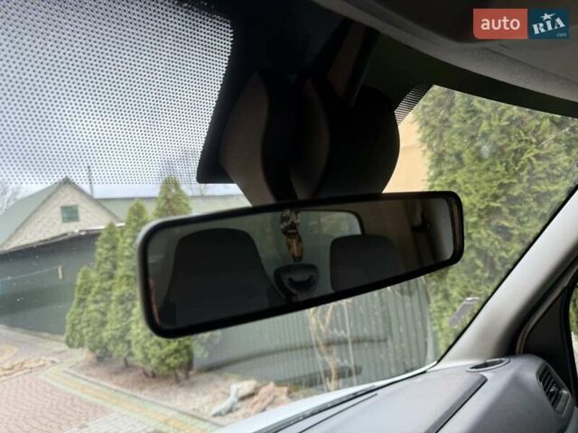 Білий Рено Мастєр, об'ємом двигуна 0 л та пробігом 182 тис. км за 22200 $, фото 61 на Automoto.ua