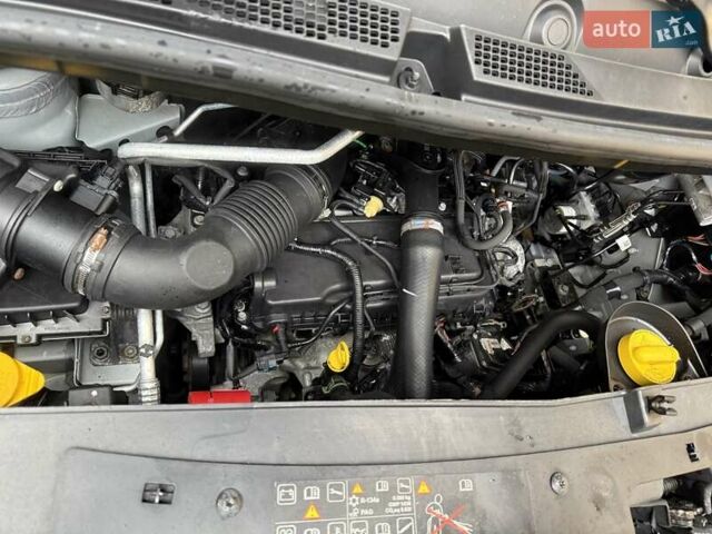 Білий Рено Мастєр, об'ємом двигуна 0 л та пробігом 182 тис. км за 22200 $, фото 81 на Automoto.ua